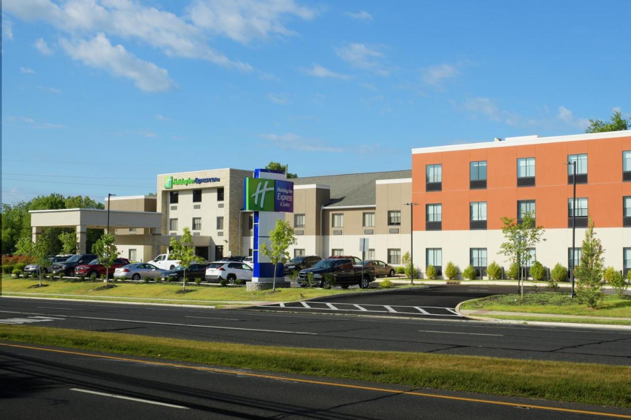Holiday Inn Express & Suites - Williamstown - Glassboro By Ihg Dış mekan fotoğraf