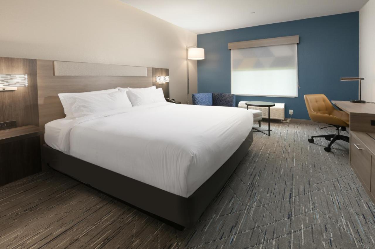 Holiday Inn Express & Suites - Williamstown - Glassboro By Ihg Dış mekan fotoğraf